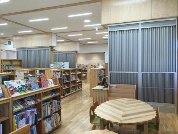 鳥取県　図書館　日吉津村複合施設